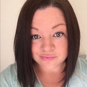 Meet your Posher, Stacey